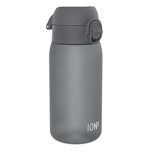 ion8 Kinder Trinkflasche, 350ml, Auslaufsicher, Einhandöffnung, Sichere Verriegelung, Spülmaschinenfest, BPA-frei, Tragegriff, Klappdeckel, Leicht zu Reinigen, Klimaneutral, Grau