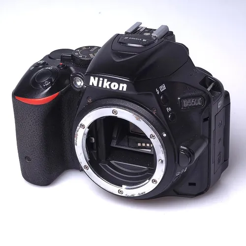 Nikon D5500 Gehäuse schwarz Kamera