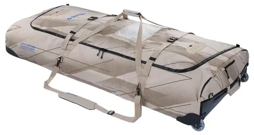 Duotone Wrap Wing Team Tasche 5'4 104 Elfenbein - Reisetasche für Wingfoiling, geeignet für 1 Board und bis zu 4 Wings. Aus 100 % recyceltem PET gefertigt, mit innovativer Belüftung und robusten Rollen für einfachen Transport.