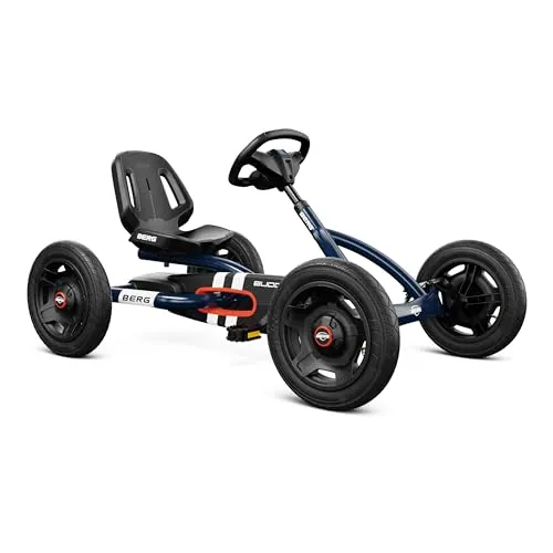 BERG Buddy Classic Blue Go-Kart - Tretfahrzeuge mit ikonischem Design, das moderne Fahrtechnik und klassischen Stil vereint. Der verstellbare Sitz und die Pendelachse sorgen für optimalen Fahrkomfort und Stabilität.
