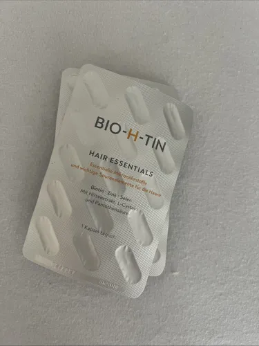 Bio-H-Tin Hair Essentials Mikronährstoff-Kapseln - Nahrungsergänzungsmittel für volles, glänzendes Haar. Enthält essentielle Mikronährstoffe wie Biotin, Zink und Eisen, die die Haarwurzel stärken und Haarbruch reduzieren.