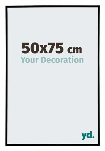 Your Decoration Bilderrahmen 50x75 cm Schwarz Matt - Wand- & Tischbilderrahmen aus UV-beständigem Kunststoff mit entspiegeltem Acrylglas, ideal für Fotos und Kunstwerke. Sofort aufhängbar in vertikaler und horizontaler Ausrichtung.