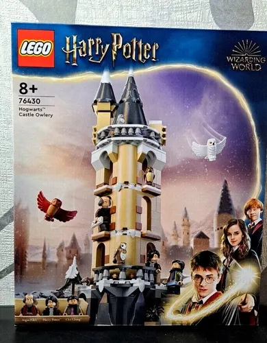 LEGO Harry Potter Eulerei auf Schloss Hogwarts - Abenteuer-Set mit 3 Mini-Figuren, detailreicher Eulen-Turm für kreativen Zauberspaß ab 8 Jahren
