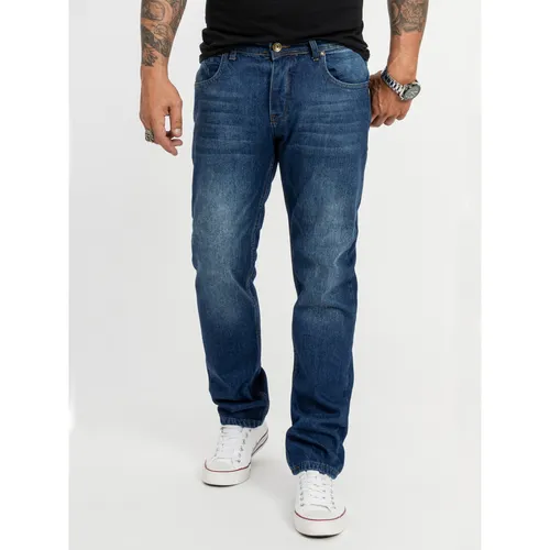 Rock Creek Herren Comfort Fit Jeans RC-3120 - Modische Herrenjeans im Comfort Fit mit lockerer Passform für optimalen Tragekomfort. Ideal für Büro, Alltag und Freizeit – vielseitig kombinierbar und hochwertig verarbeitet.
