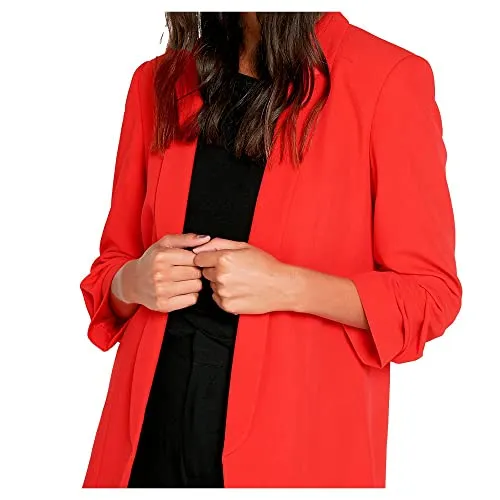 pieces Kurzblazer BOSELLA - taillierter 3/4-Blazer - Stylischer Kurzblazer von Pieces, ideal für elegante Anlässe und betont Ihre Figur.