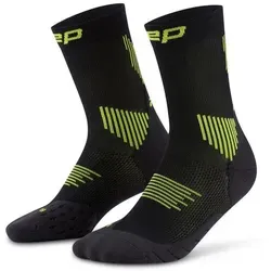 CEP CORE RUN SOCKS MID CUT 5.0 Herren schwarz/grün 42-45 - Running-Socken für Herren mit gezielter Kompression für optimale Durchblutung und Muskelunterstützung. Ideal für Training und Wettkampf, mit atmungsaktiven Mesh-Zonen für hohen Komfort.