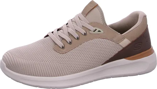 Skechers Lattimore Lasiter Trainingsschuh 45 – Komfortabler Sportstil - Trainingsschuh in Größe 45 mit stylischem Design. Leichtes Obermaterial aus Synthetik für optimalen Tragekomfort und Flexibilität im Training.