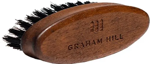 Graham Hill Beard Brush Bart Bürste - Rasur- & Bartpflege, hochwertige Bartbürste aus geöltem Walnussholz mit echten Wildschweinborsten für die perfekte Bart-Pflege unterwegs.
