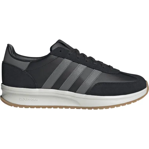 adidas Herren Run 70S 2.0 Shoes - Bequeme Sneakers für jeden Tag - Herren-Sneaker mit Cloudfoam Zwischensohle für optimalen Komfort und reguläre Passform, ideal für alltägliche Aktivitäten.