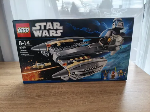 LEGO Star Wars General Grievous Starfighter (8095) - Erlebe spannende Abenteuer mit dem LEGO Set General Grievous‘ Starfighter. Ideal für kreative Bauprojekte und Spielspaß für Fans der Star Wars Reihe.