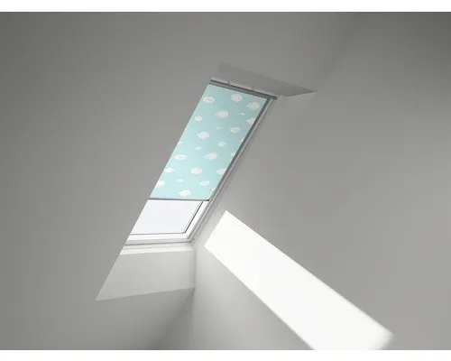 VELUX Verdunkelungsrollo Kids blauer Himmel manuell DKL C04 4660S - Rollos für optimale Verdunkelung: Ideal für Kinderzimmer, mit stufenloser Positionierung und effektiver Thermobeschichtung für angenehmes Raumklima.