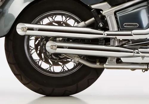 Falcon Cromo-Line Abgasanlage für Yamaha XVS 1100 Drag Star - Auspuffanlagen mit einzigartigem Chopper-Sound, optimaler Leistung und filigraner Optik. Hergestellt aus hochwertigem Stahl mit sattem Chrom, komplett einbaufertig geliefert.