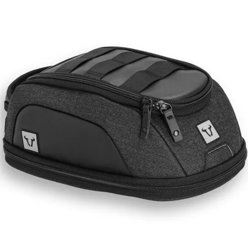 Legend Gear LT3 Pro Tankrucksack mit SW Motech Pro Tankring - Tankrucksack (3-5 L) für Straßenmotorräder, abnehmbar, erweiterbar und mit praktischen Features wie Hitzeschutz und Kabeldurchlass.