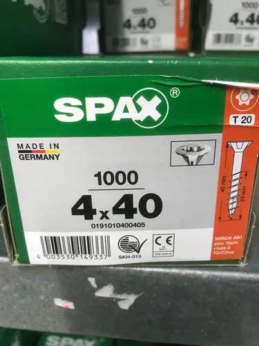 SPAX Universalschrauben T20 Senkkopf WIROX 4 mm x 40 mm - 1000 Stück - Schrauben, Nägel, Dübel - Effiziente Holzverbindungen mit innovativer WIROX-Beschichtung für maximalen Korrosionsschutz und langlebige Befestigungen.