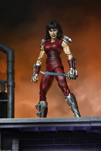 Ninja Turtles Karai Actionfigur (Stadt im Krieg) 18 cm Neca - Aufstellfigur der Turtles, detailgetreu und perfekt für Sammler und Fans der TARTARUGHE NINJA.