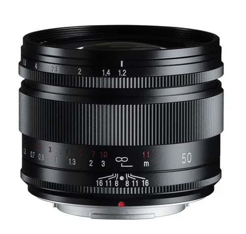 Voigtländer Nokton 50mm f1,2 für Fuji X-Mount - Ultralichtstarkes Teleobjektiv für Fujifilm X-System-Kameras, ideal für kreative Porträt- und Low-Light-Fotografie.
