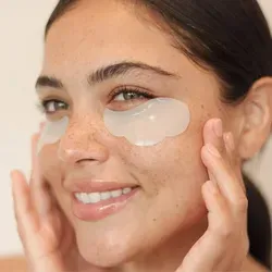 Florence by Mills Depuffing Eye Gel Pads - Augenpflege mit Koffein und grünem Tee, die Schwellungen lindert und die Haut rund um die Augen stärkt. Ideal für müde Augen – für einen frischen, wachen Blick!