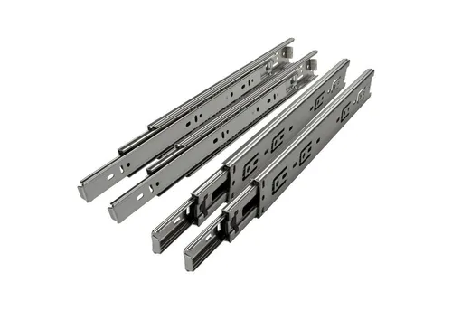SO-TECH® Vollauszug Schubladenschienen 45 kg - 250 bis 750 mm - Hochwertige, kugelgelagerte Schubladenschienen von SO-TECH® für müheloses Entnehmen. Ideal für den täglichen Einsatz mit einer Tragkraft von bis zu 45 kg pro Paar. Lieferumfang: 4 Stück.