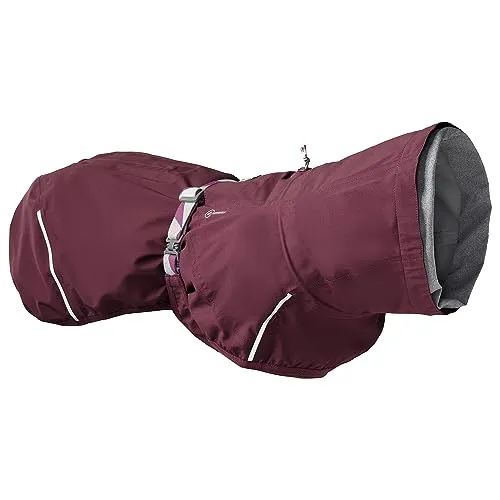 Mudventure Hundemantel ECO Regenjacke für Hunde (Eggplant, 65) - Regenjacke für Hunde, leicht und packbar, ideal für Wind und Regen, mit wasserdichter Nähte und verstellbarem Halsband, perfekt für Outdoor-Abenteuer.