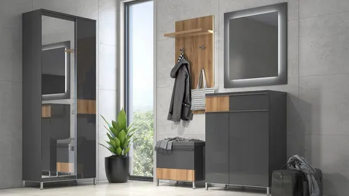 OTTO home Garderobenschrank Onyx (H/B/T):191/76/35,2cm) UV lackiert, mit Soft-Close-Funktion