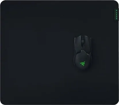 Razer Gigantus V2 Large - Weiches Gaming-Mauspad 450 x 400 x 3mm, rutschfest und ideal für blitzschnelle Reaktionen