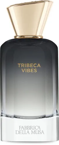 Fabbrica Della Musa Tribeca Vibes Extrait de Parfum 100 ml - Unisex Duft inspiriert von New York City. Erleben Sie den lebendigen Mix aus Jazz und Rock'n'Roll mit floralen und würzigen Noten für ein einzigartiges Dufterlebnis.