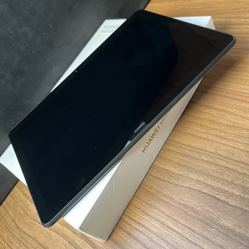 Huawei MediaPad T5 10 Zoll FHD Tablet - Octa-Core, 3GB RAM, 32GB - Elegantes Design mit immersivem Sound in Schwarz