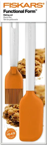 Fiskars Sada na peení (1023616) - Hochwertige Backutensilien - Sonstiges Rasenmäherzubehör, ideal für einfaches Backen mit kratzfestem Silikonspatel und Schleife für beste Ergebnisse.