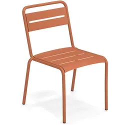 emu Star 161 Stuhl ahornrot (26, MAPLE RED) - Gartenstuhl mit zeitlosem italienischem Design, vereint Eleganz und Komfort für Ihren Außenbereich.