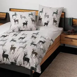 Janine Feinbiber Bettwäsche Davos 65180 - Bettwäsche aus 100% Baumwolle in Beige Tannengrün, wärmend und kuschelig – perfekt für kalte Nächte. Hochwertiges Feinbiber-Material sorgt für besten Schlafkomfort.