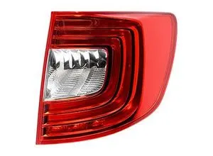 VAN WEZEL Heckleuchte 7637926 rechts für SKODA - Hochwertige Heckleuchte von VAN WEZEL für SKODA, ideal für eine sichere Straßenbeleuchtung und präzise Passgenauigkeit.