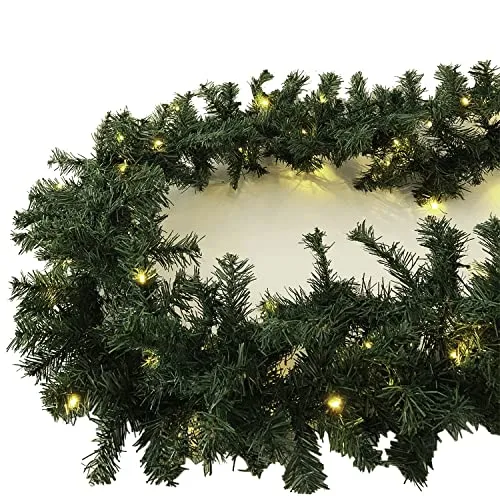 Mojawo XXL LED Tannengirlande 810cm - Weihnachtsdeko für drinnen und draußen: 8,10 m lange Tannengirlande mit 100 warmweißen LEDs. Täuschend echte Kunst-Tannenzweige, einfach zu installieren und perfekt für festliche Stimmung!