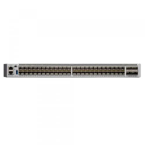 Cisco Catalyst 9500 - Managed Switch für Netzwerklösungen - Server-Zubehör, leistungsstarker Managed Switch mit 3200 Gbit/s Kapazität und umfangreicher MAC-Adressentabelle für effizientes Netzwerkmanagement.