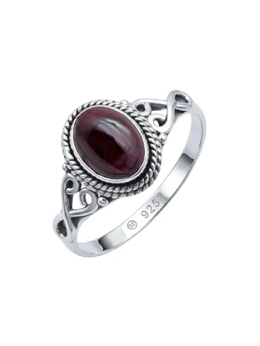 mantraroma 925 Sterling Silber Granat Damenring – Handgefertigter Edelsteinschmuck - Einzigartige Handwerkskunst: Der Ring vereint einen dunkelroten Granat mit filigraner Silberdraht-Fassung. Handgefertigt aus robustem 925 Sterlingsilber, ist er das perfekte Geschenk oder eine edle Ergänzung für Ihr Schmuckkästchen.