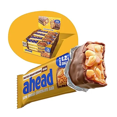 AHEAD Veganer Süßigkeiten Riegel – Salted Peanut Caramel – 16 x 35g – Keto Riegel mit zuckerfreier Schokolade – nur 5g Net Carbs pro Low Carb Süßigkeit - Verbesserte Rezeptur