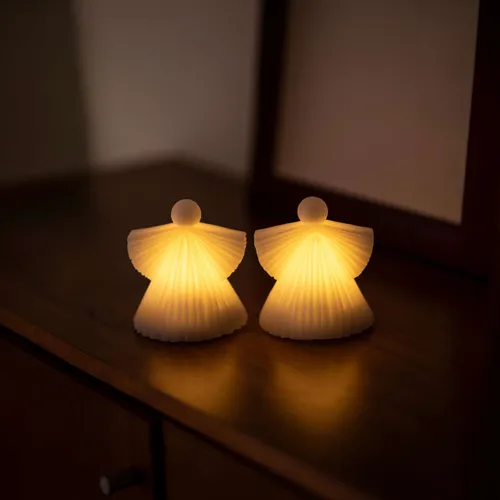 LED Engel weiß Wachs 2-er Set Weihnachtsdeko dezent flackernde LED 9x10cm SIRIUS