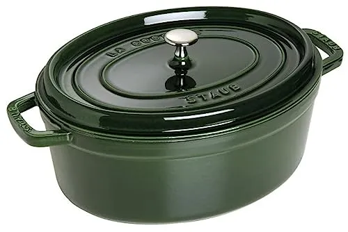 STAUB Gusseisen Bräter Cocotte 31 cm - Ovaler Auflaufform mit 5,5 L Volumen und Aromaregen Funktion für optimale Befeuchtung, ideal für alle Herdarten inklusive Induktion und Backofen, sorgt für saftige und zarte Ergebnisse.