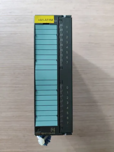 Siemens SIMATIC S7-300 Digitalausgabe SM 322 6ES7322-1BH01-0AA0 - Sonstiges Automations Equipment, gebrauchte Digitalausgabe für zuverlässige Steuerungslösungen aus Deutschland.