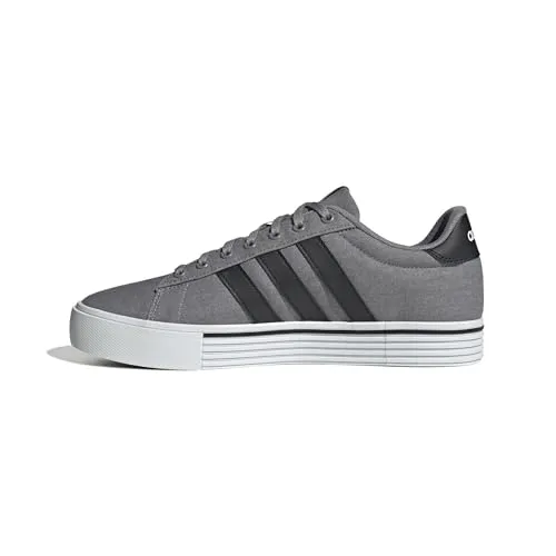 Adidas Sportswear Daily 4.0 - grau - Sneaker für Herren mit minimalistischem Design, gepolsterter Einlegesohle und robuster Gummiaußensohle für optimalen Grip. Hergestellt aus recycelten Materialien – stilvoll, bequem und umweltbewusst.