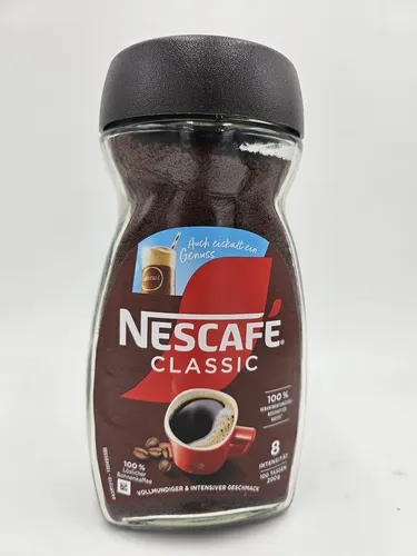 Nescafé Classic Löslicher Kaffee 200 g - Kaffee, klassischer Instantkaffee im praktischen Krug, ideal für schnellen Genuss. Einfach 1-2 Teelöffel pro Tasse mit heißem Wasser zubereiten.