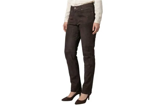 Maddox Lederhose Pauletta - Damen Lederhose aus Lammnubuk in Braun - Elegante Damen Lederhose aus hochwertigem Lammnubuk mit samtig-weicher Haptik. Ideal für stilvolle Outfits, kombiniert mit Funktionalität und Komfort. Perfekt für vielseitige Anlässe!