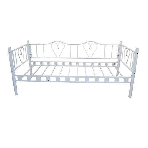 moebel-direkt-online Daybed Santi, weiß - Stilvolles Tagesbett - Tagesbetten aus robustem Material, inkl. Metalllattenrost für optimalen Schlafkomfort und elegantes Design in Weiß.