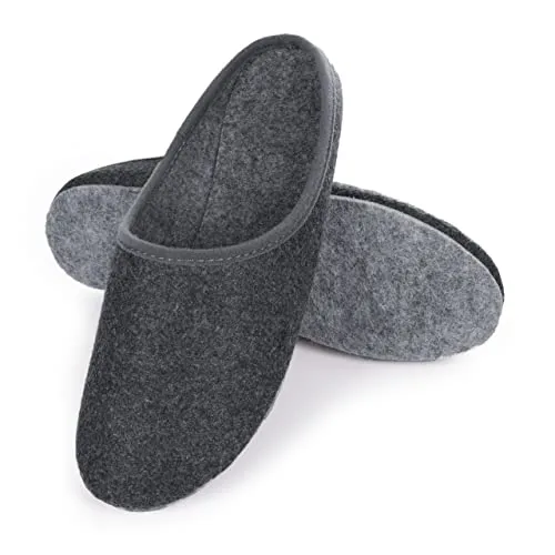 Filz Pantoletten - Warme Hausschuhe für Damen und Herren in Grau (Gr. 44) - Komfortable Filzpantoffeln aus hochwertigem Material, ideal für kalte Tage. Leicht, isolierend und perfekt für Zuhause oder Gäste. Erhältlich in vielen Größen von 36 bis 48.