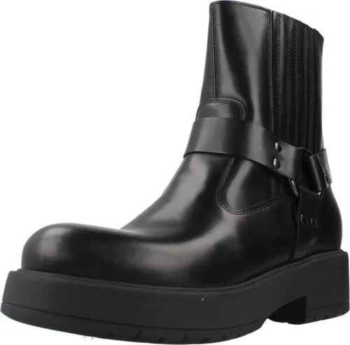 NERO GIARDINI I411988D Stiefeletten Schwarz - 40 - Wanderschuhe von NeroGiardini, gefertigt aus hochwertigem Leder für optimalen Komfort und Stil. Ideal für jeden Anlass, von der Arbeit bis zum Abend, mit praktischem Reißverschluss und 5,5 cm Blockabsatz.