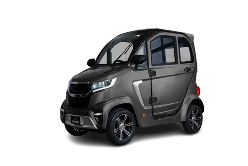 STORMBORN X8 GT - Elektro Kabinenroller mit 45 km/h - Elektromobil mit 4 Rädern, 3000 Watt Leistung und einer maximalen Belastbarkeit von 200 kg – ideal für komfortable Fahrten in der Stadt.