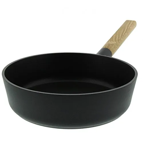 Nordic Kitchen Pfanne 24 cm - Pfanne aus der Nordic Kitchen Kollektion, leichtes Aluminium mit langlebiger Antihaftbeschichtung, ideal für alle Herdarten und verleiht Ihrer Küche skandinavischen Charme.