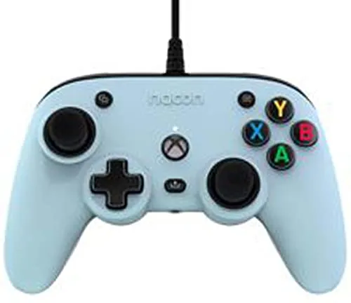 NACON Pro Compact Controller - Pastellblau für Xbox & PC - Erleben Sie mit dem NACON Pro Compact Controller in Pastellblau höchstes Gaming-Vergnügen. Kompakt, ergonomisch und mit individuellen Anpassungsmöglichkeiten ausgestattet, ist er ideal für Gamer, die Komfort und Kontrolle suchen.