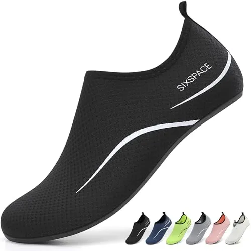 Sixspace Badeschuhe für Damen und Herren – Leichte, rutschfeste Wasserschuhe für Strand und Pool - Atmungsaktive Badeschuhe aus weichem Mesh, ideal für Wassersport. Rutschfeste Gummisohle schützt vor scharfen Gegenständen und bietet hohen Tragekomfort.