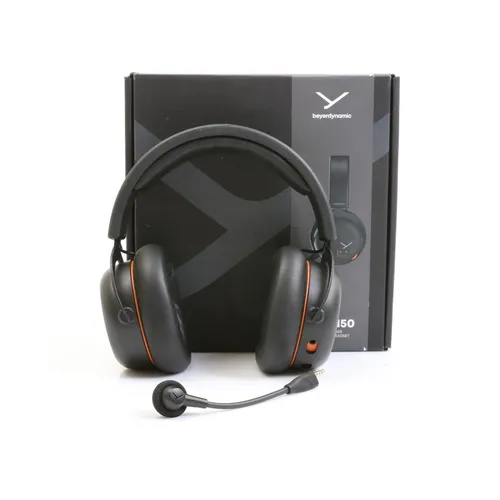 beyerdynamic MMX 150 Gaming Headset - Ohrumschließend, kabelgebundenes Gaming Headset mit integriertem Mikrofon für beeindruckenden Klang und präzise Kommunikation beim Spielen.
