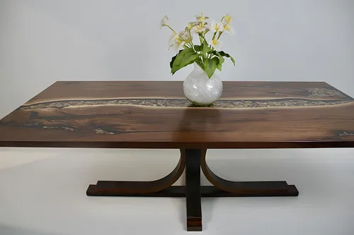 Echtes Holz Epoxidharz Tisch – Maßanfertigung für stilvolle Zierflächen - Ziertisch aus echtem Holz mit Epoxidharz, modern und einzigartig im Design. Ideal für das Wohnzimmer, bietet eine besondere Ästhetik und hochwertige Verarbeitung.